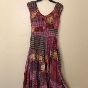 Chelsea & Theodore Full skirt dress!!